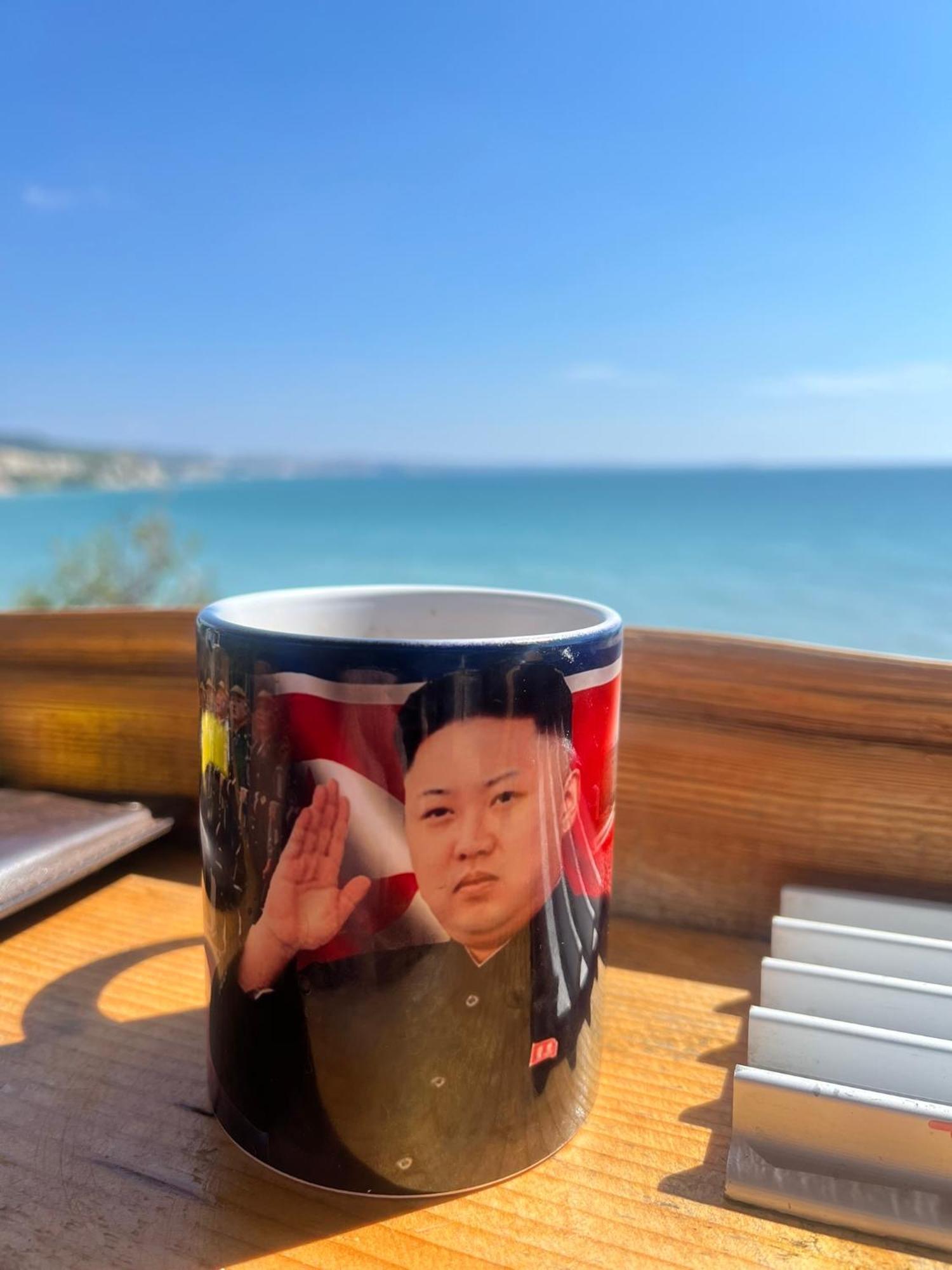 Karavana Tropicana Varna Bagian luar foto
